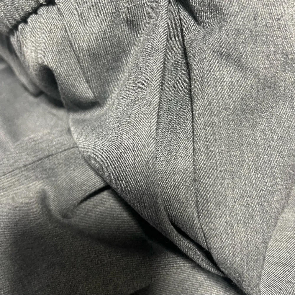 H&M Men’s Slim Fit Gray Crop Pull Up Trouser Pants NWT Pockets Business Casual